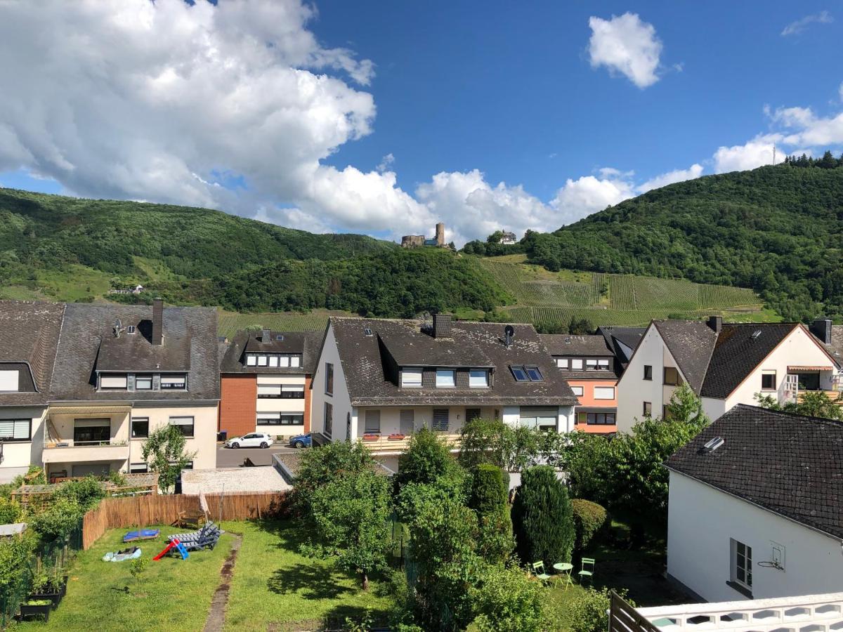 Ferienwohnung Joanna Mit Burgblick Бернкастель-Кюс Екстер'єр фото